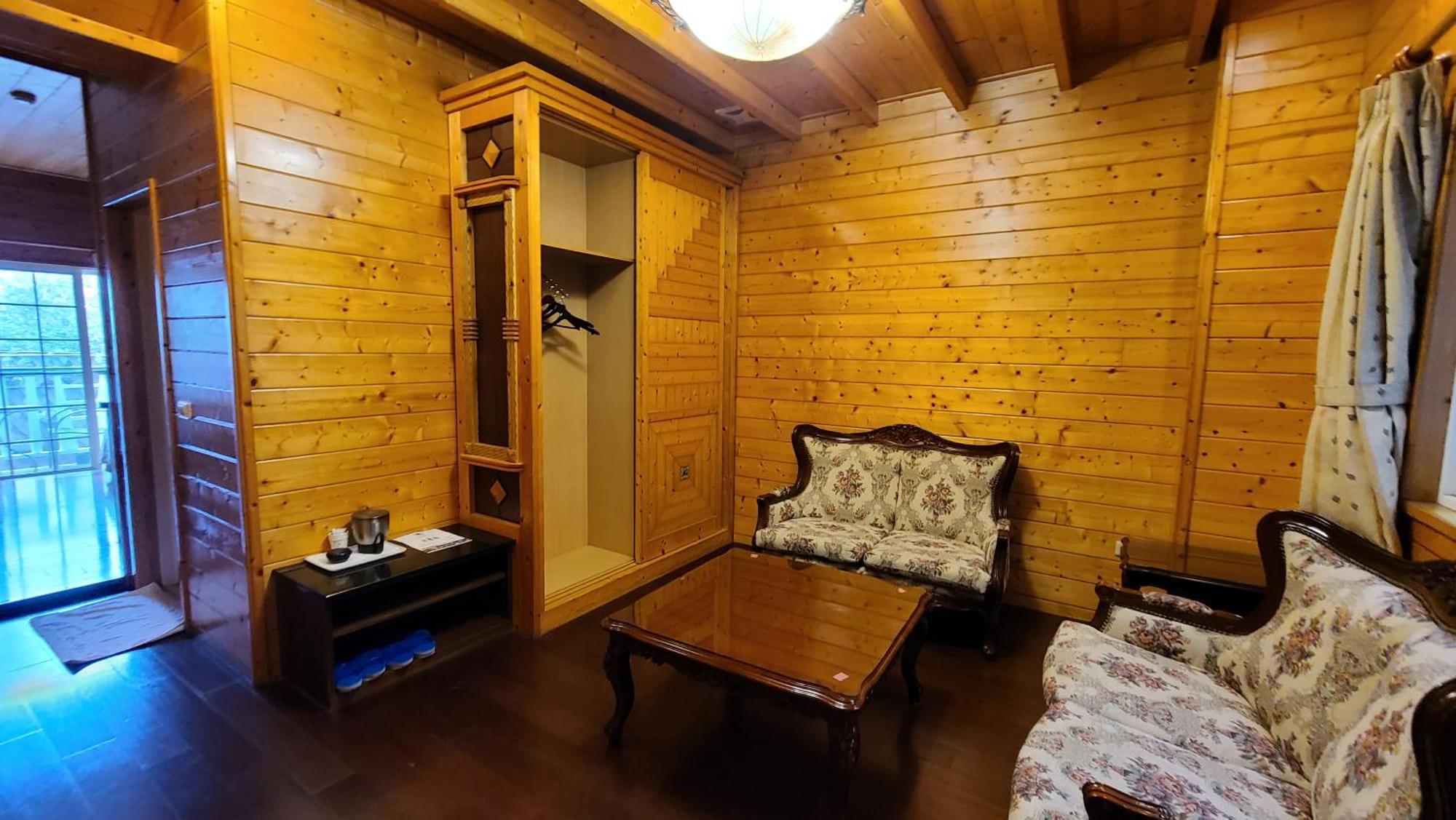 Naluwan Villa 仁愛郷 エクステリア 写真